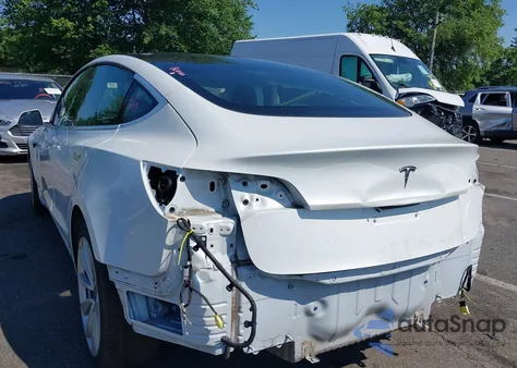 2020 Tesla Model 3 из США, поврежденный, VIN 5YJ3E1EA0LF785695